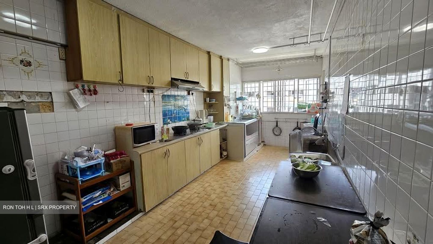 Blk 107 Bukit Batok West Avenue 6 (Bukit Batok), HDB 4 Rooms #561298391